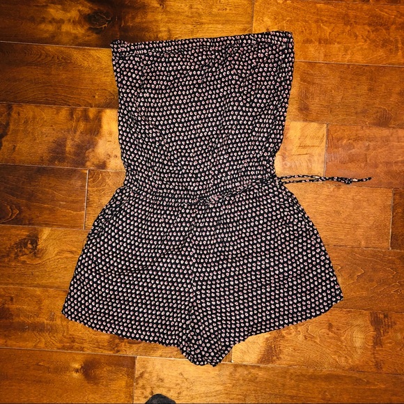 Angie Romper Women’s Size Small - Picture 2 of 3